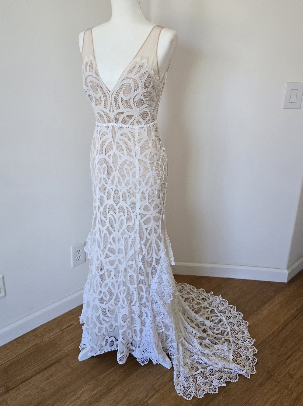 Lovers Society wedding Gown